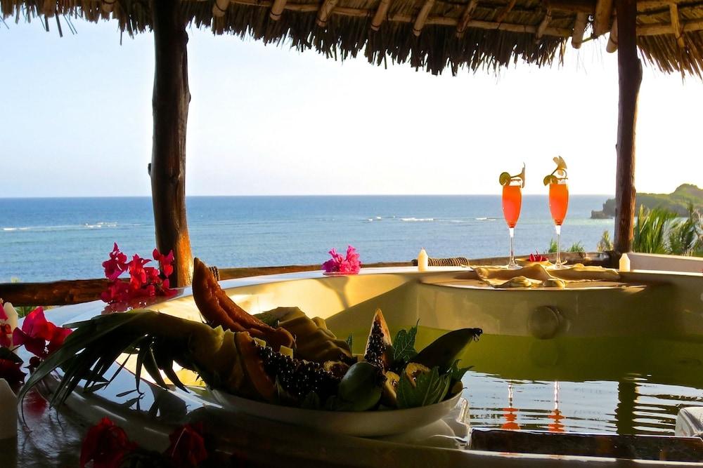 Mawe Resort Watamu Boutique Hotel ภายนอก รูปภาพ