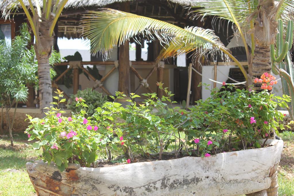 Mawe Resort Watamu Boutique Hotel ภายนอก รูปภาพ