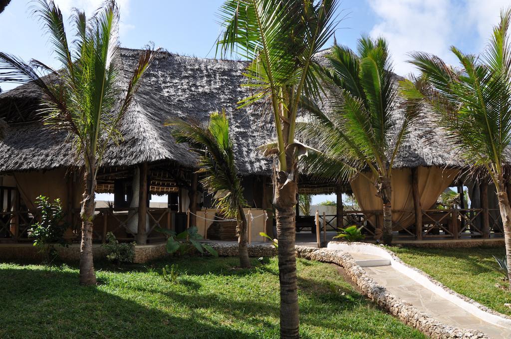 Mawe Resort Watamu Boutique Hotel ภายนอก รูปภาพ